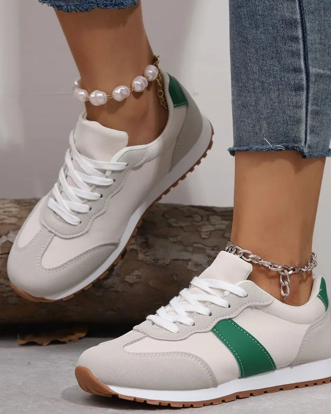 Leather Contrast Round Toe Flat Sneakers