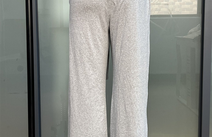 Solid color drapey wide-leg pants, casual and versatile, soft and comfortable yoga pants