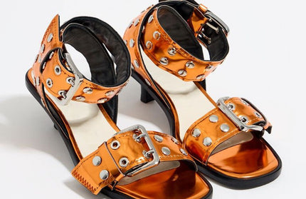 Women's fashionable and comfortable stiletto mid-heel wide rivet strap sandals for outerwear