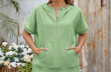 Half Zip Short Sleeve Hooded Top