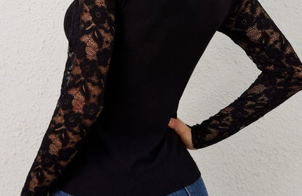 Fan Shaped Lace Slim Fit T-shirt