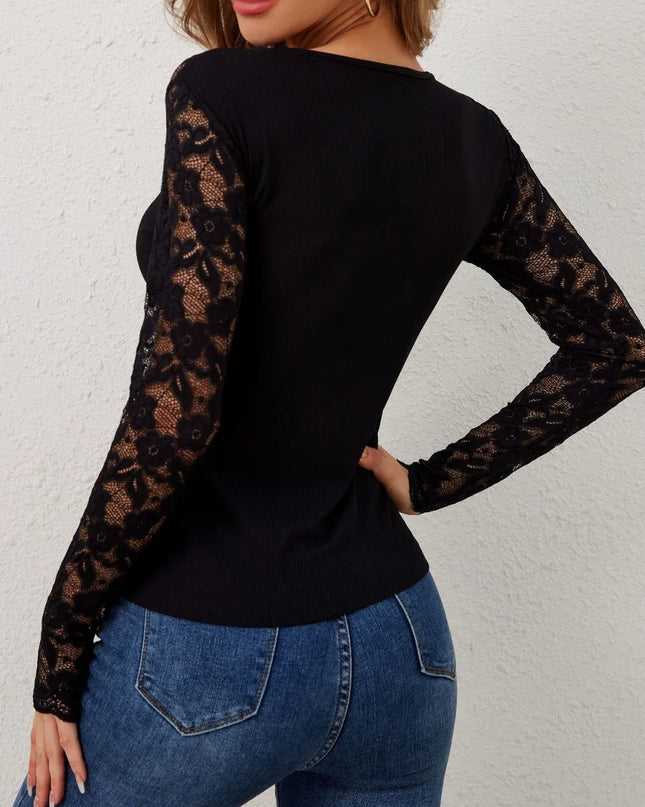 Fan Shaped Lace Slim Fit T-shirt