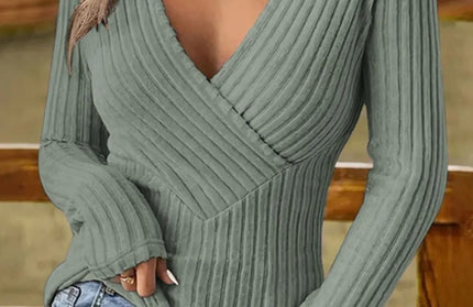 Pullover Slim Fit Long Sleeved Shirt