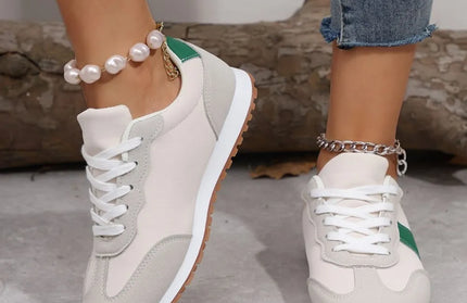 Leather Contrast Round Toe Flat Sneakers