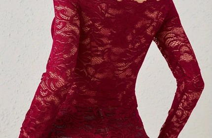 Off Shoulder Lace Slim T-shirt