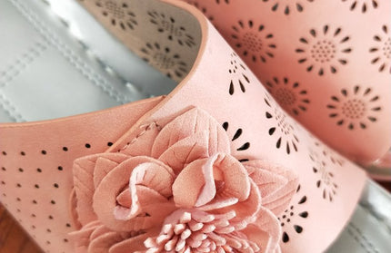 Flower Wedge Sandals