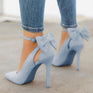 Blue Pumps / 4