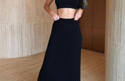 Ribbed Tank Top And Pleated Knitted Skirt Set