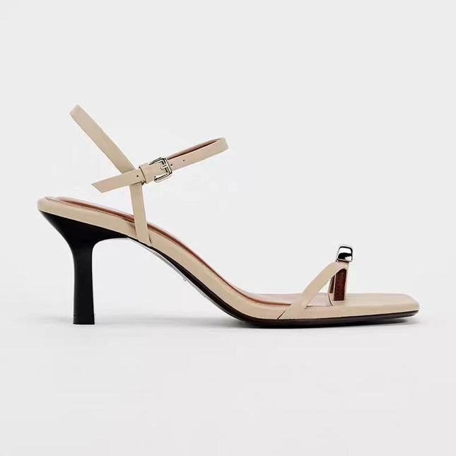 Square-Toe Low-Heeled Sandals