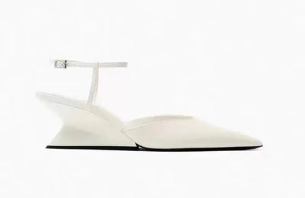 Slope Heel with Back Strap