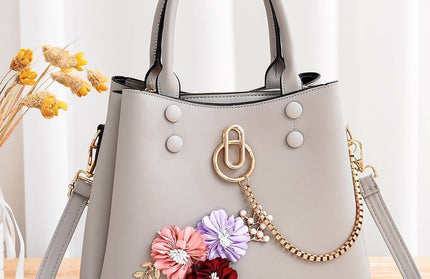 Flower Chain Single Shoulder Crossbody Bag