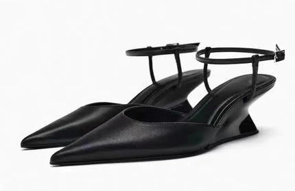 Slope Heel with Back Strap