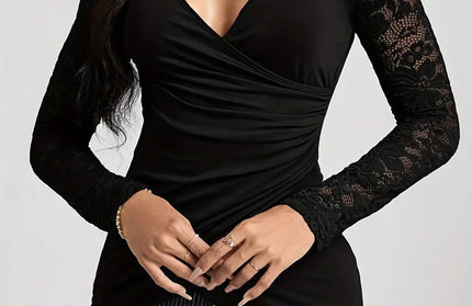 Cross Stitch Lace Long Sleeved T-shirt