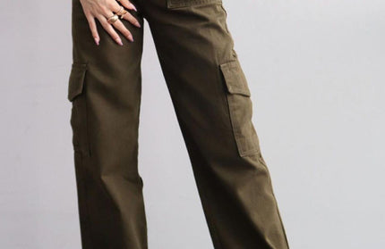 Mid-Rise Three-Dimensional Pocket Pants