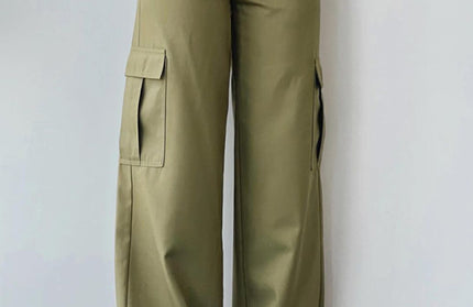 Mid-Rise Three-Dimensional Pocket Pants