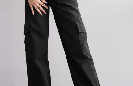Mid-Rise Three-Dimensional Pocket Pants