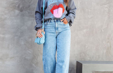 Loose Straight Jeans